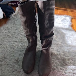 Tall brown/gray boots